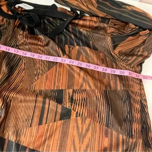 Zara Basic Blouse Womens Size Small Oversized Black Brown Pattern Neck Tie Bow - Picture 9 of 11